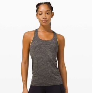 6 / NWOT Lululemon Swiftly Tech 2.0 Variegated Mesh Camo Black / Grey Sage